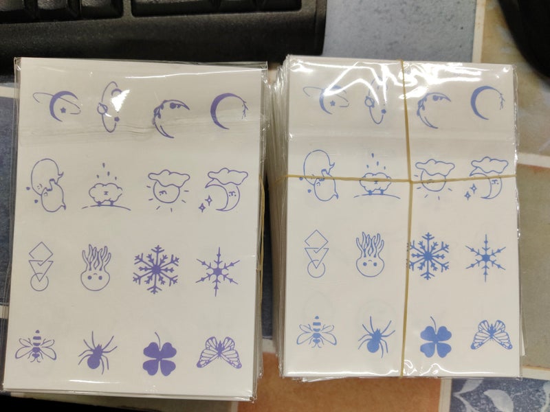 Juice-infused semi-permanent tattoo stickers, custom-made, waterproof, non-reflective, realistic herbal finger stickers, cute cartoon designs for men and women.